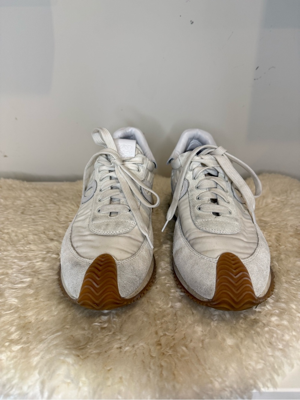 Women’s Loewe White Casual Lace-Up Sneakers size 39